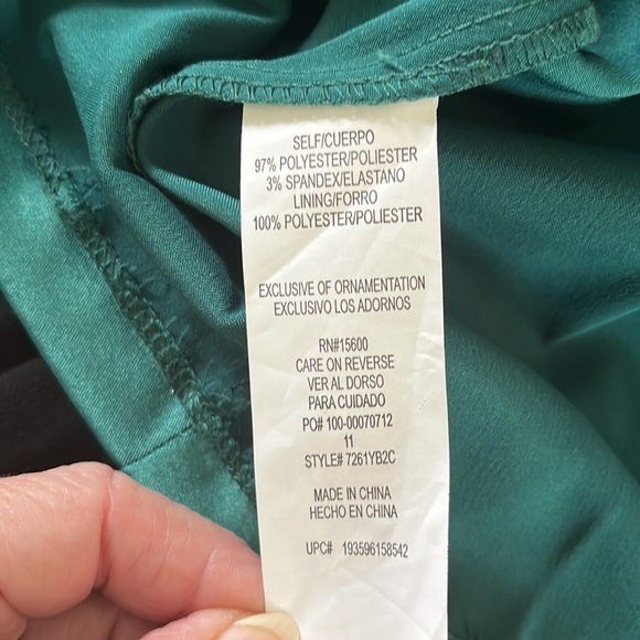 My Michelle  Holiday Emerald green Satin Dress   Off the shoulders   Size 11 NWT - Picture 3 of 11